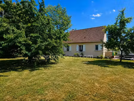 maison familiale 5 pièces à fleury (60) – vie de plain-pied  3 chambres  terrain de 951 m²