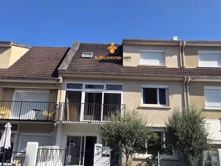 maison mitoyenne de 5 pièces à lourdes  126 m²