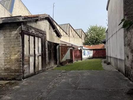 vente parking 425 m² à limoges (87000)  54 800 €