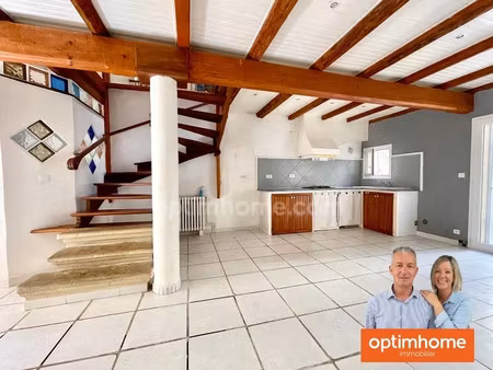 vente immeuble 180 m² à aigues-mortes (30220)  495 000 €