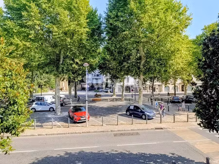 vente immeuble 18 pièces 270 m² à foix (09000)  409 500 €