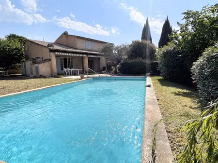 maison de luxe à vendre dans le quartier granettes-jauberte-sainte anne