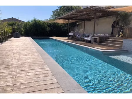 maison de luxe à vendre dans le quartier village