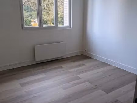 location appartement 1 pièce 26 m² à claix (38640)  500 €