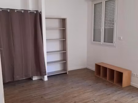 location appartement 1 pièce 17.37 m² à ajaccio (20000)  550 €