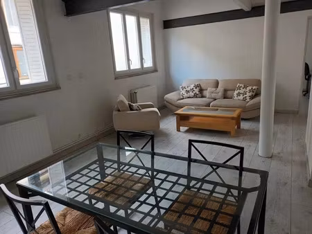 location meublée appartement 5 pièces 93 m² à nancy (54000)  470 €