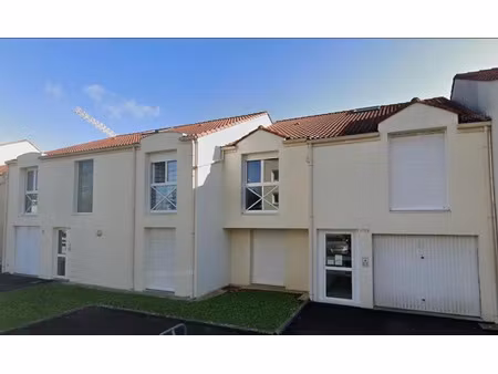 location appartement 1 pièce 18.7 m² à nantes (44000)  417 €