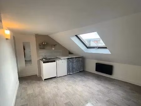 location appartement 1 pièce 15 m² à tours (37000)  430 €