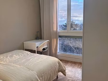 location meublée appartement 4 pièces 70 m² à champigny-sur-marne (94500)  550 €