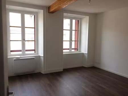 location appartement 2 pièces 43 m² à montbeliard (25200)  495 €