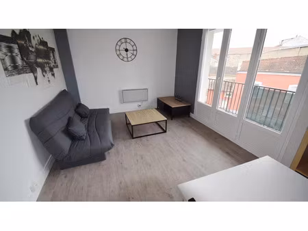 location appartement 2 pièces 43 m² à vichy (03200)  560 €