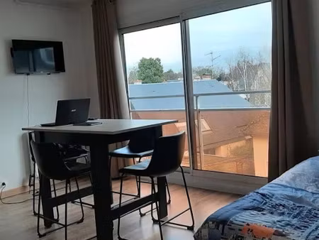 location meublée appartement 1 pièce 29 m² à caen (14000)  590 €