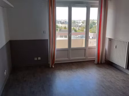 location appartement 3 pièces 42 m² à saint-brieuc (22000)  590 €