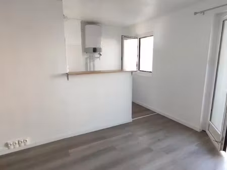 location appartement 1 pièce à talence (33400)  607 €