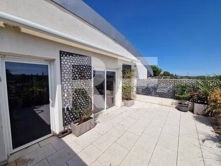 nimes appartement 69 m² 2 chambres terrasse 42 m² garage