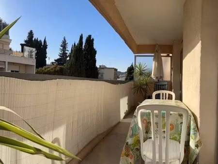 deux pièces de 40m² avec balcon et garage