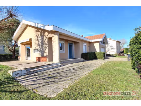 location maison 5 pièces 125 m² à veauche (42340)