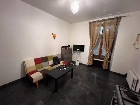 location meublée appartement 3 pièces 44 m² à corbeil-essonnes (91100)  750 €