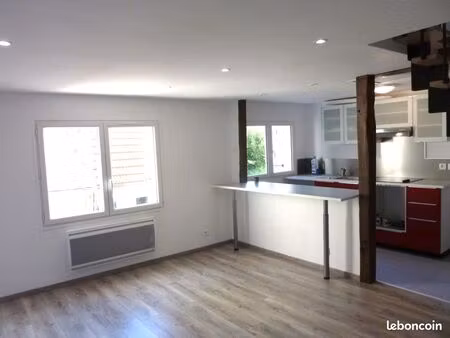 vend appartement f2 48m2