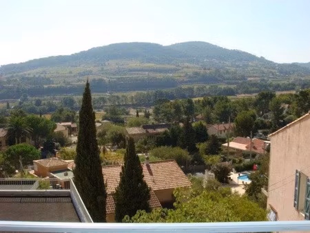 location appartement 3 pièces 47.67 m² à la cadière-d'azur (83740)  706 €