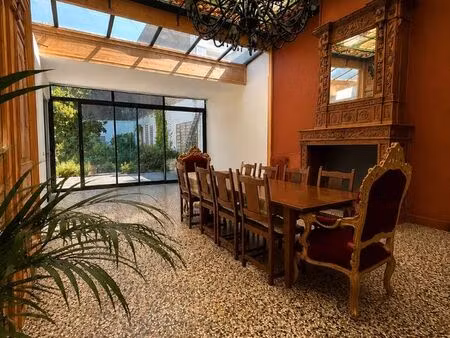 appartement 4 pièces 250 m²