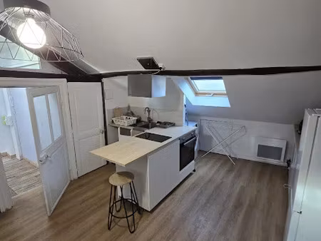 location appartement 3 pièces 32.55 m² à orleans (45000)  720 €