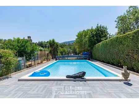 ancienne grange rénovée avec piscine et garage