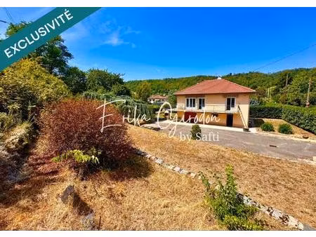 maison familiale 3 chambres avec grand terrain !