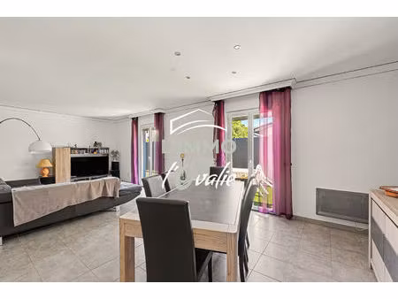 maison de plain-pied 85 m² avec jardin piscinable