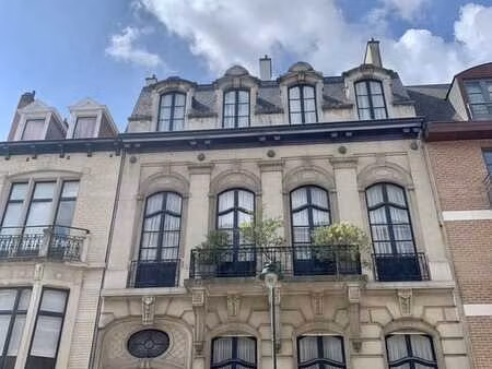 dans un hotel de maitre d'exception  proche cee  bel apparte
