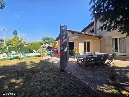 maison 7 pièces 170 m²