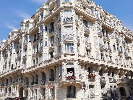 location étudiant (e)