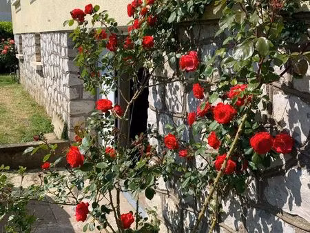 maison à louer à chateaudun - 765 euros cc - 4 chambres