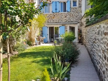 a louer maison de village