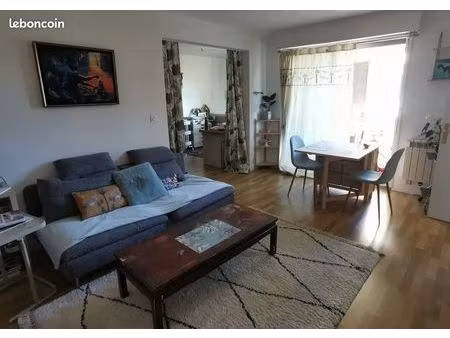 chambre 1 pièce 52 m²