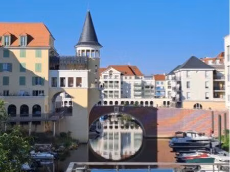 appartement meublé avec coin nuit séparé de 40 m²