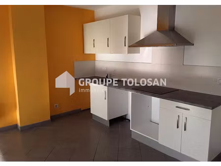 location appartement 3 pièces 62 m² à saint-jean (31240)  825 €