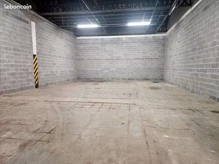 entrepôt / local / hangar à louer – 118 m² – roubaix (limite wattrelos)