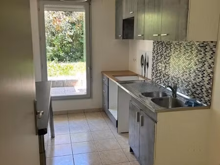 location appartement 3 pièces 74.72 m² à meaux (77100)  1 200 €