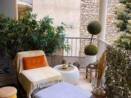 location meublée appartement 1 pièce 26 m² à paris 16ème (75016)  1 500 €
