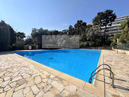 location meublée appartement 2 pièces 51 m² à roquebrune-cap-martin (06190)  1 690 €