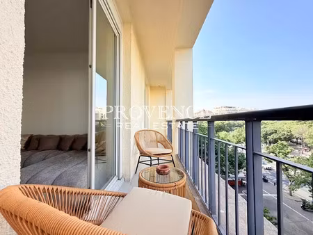 location meublée appartement 4 pièces 87 m² à marseille 8ème (13008)  2 290 €