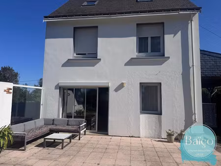 location meublée maison 5 pièces 93.87 m² à groix (56590)  1 007 €
