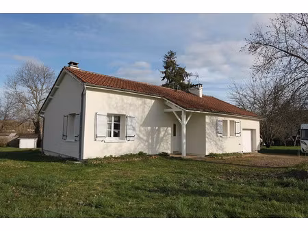 location maison 3 pièces 80 m² à la chapelle-faucher (24530)  800 €