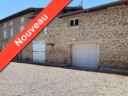location maison 5 pièces 134.1 m² à charmes-sur-l'herbasse (26260)  1 130 €