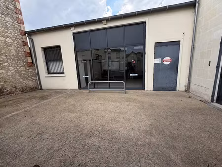 location locaux professionnels 0 pièces 400 m² à saumur (49400)  2 000 €