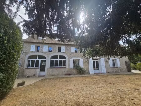 belle propriété en pierres