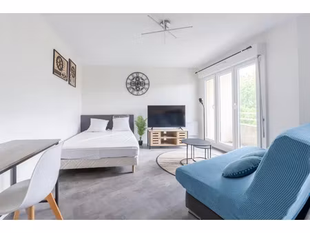 location meublée appartement 2 pièces 37.71 m² à metz (57000)  670 €