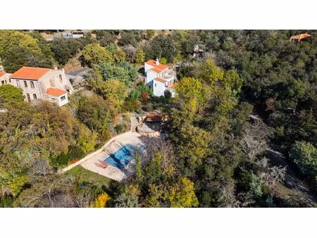ensemble de 3 maisons à casefabre avec piscine