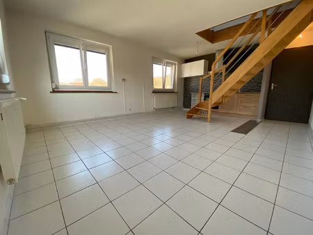 location appartement 3 pièces 67 m² à les bréseux (25120)